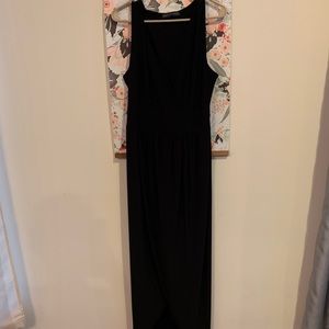 Black dress - plunge neckline